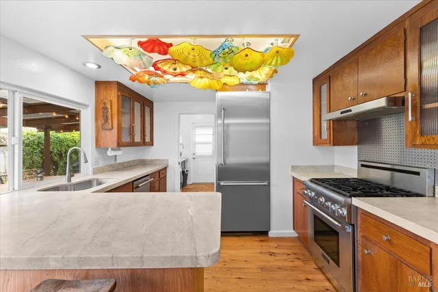 $675,000 | 1421 Oak Circle, Healdsburg, CA 95448