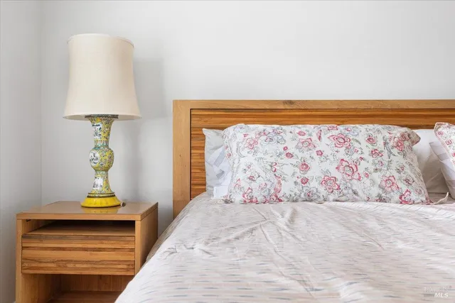 $675,000 | 1421 Oak Circle, Healdsburg, CA 95448