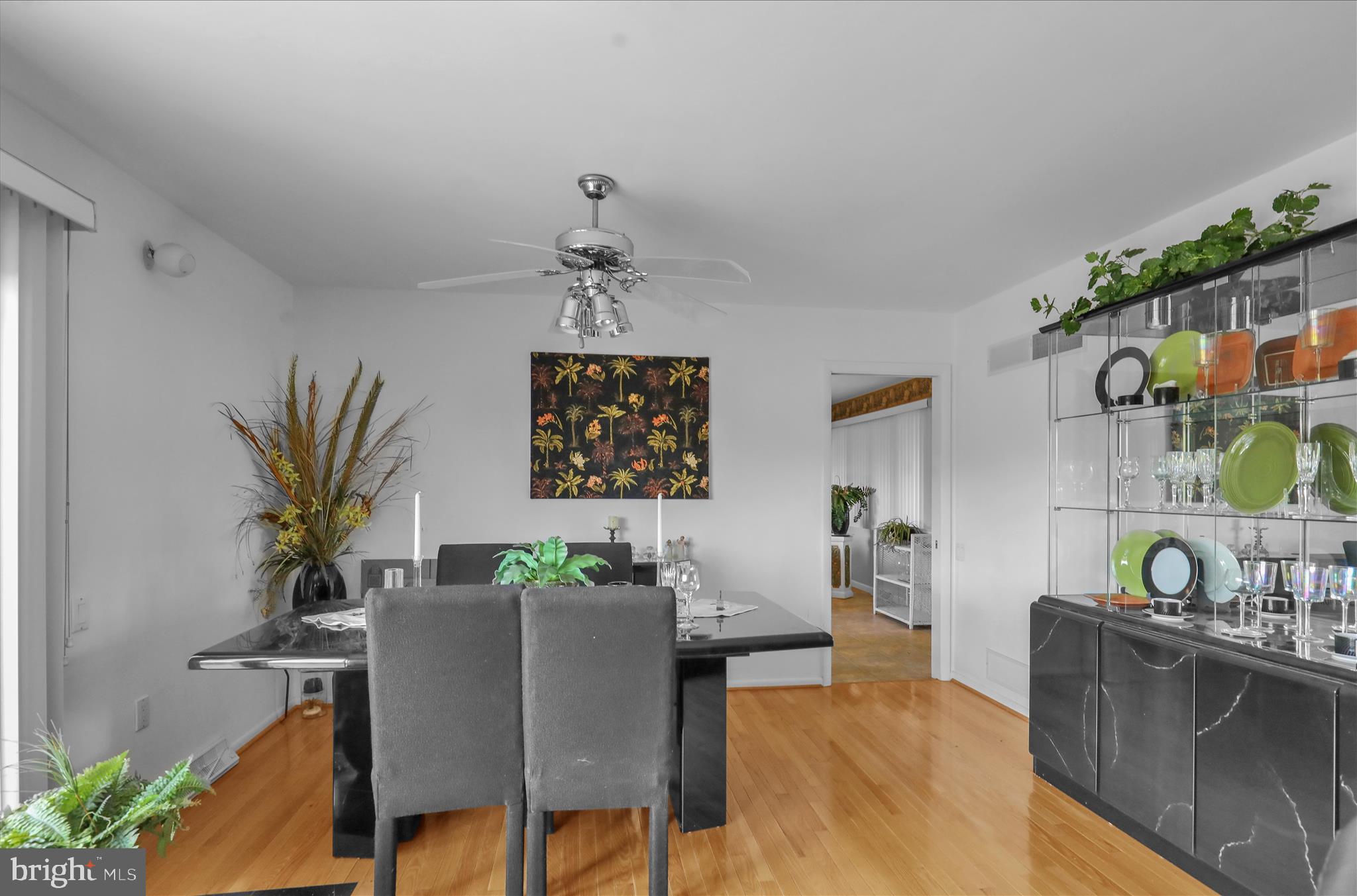1620 Commonwealth Boulevard Reading, PA 19607 - Photo 12 of 55 Dining Area - HW Floors