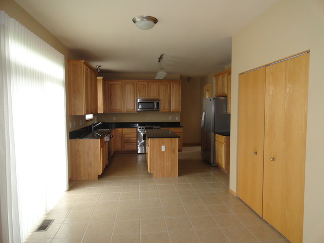 840 Myers Road Sugar Grove, IL 60554 - Photo 8 of 23