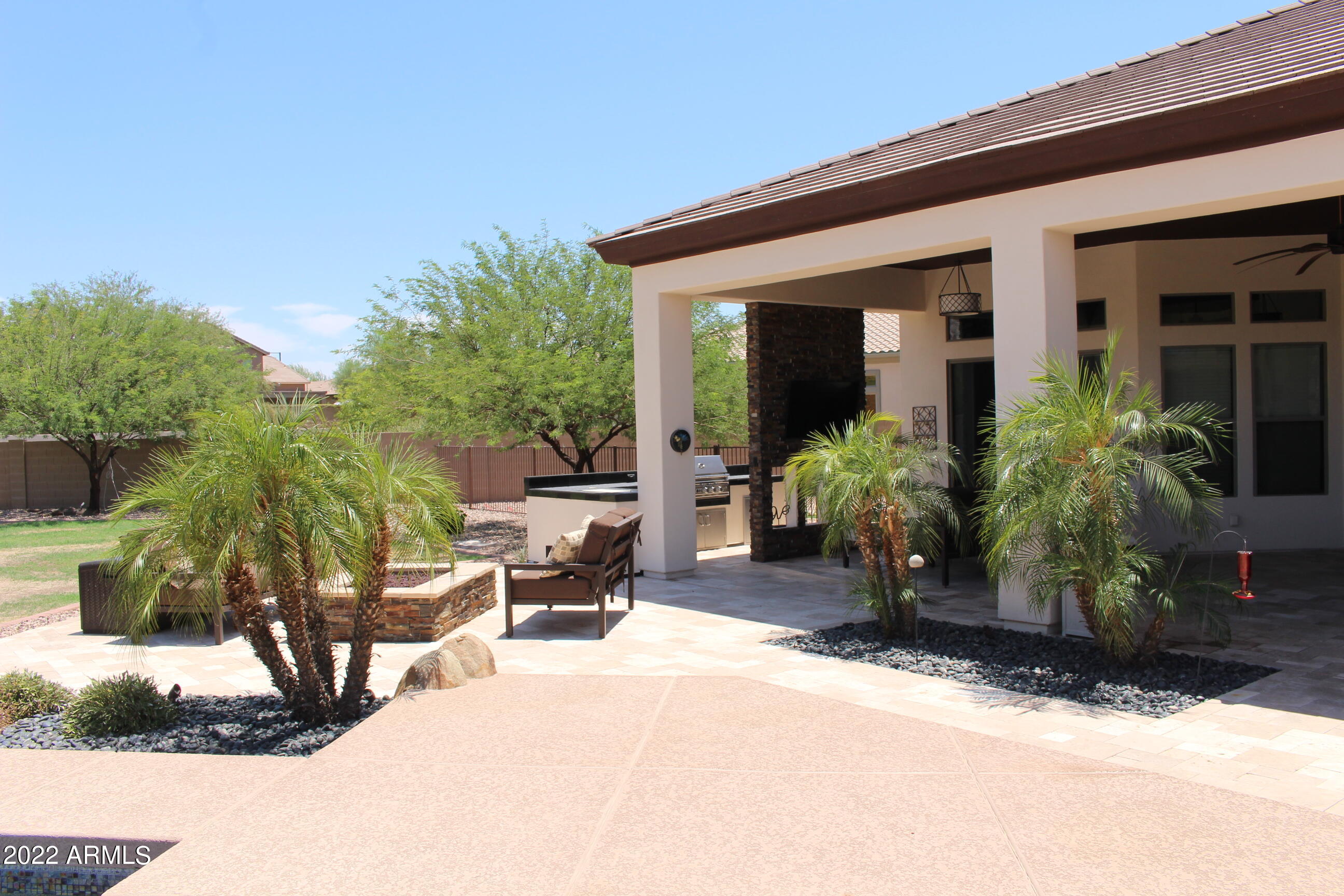 9156 West Bajada Road Peoria, AZ 85383 - Photo 15 of 31 Large Covered Patio