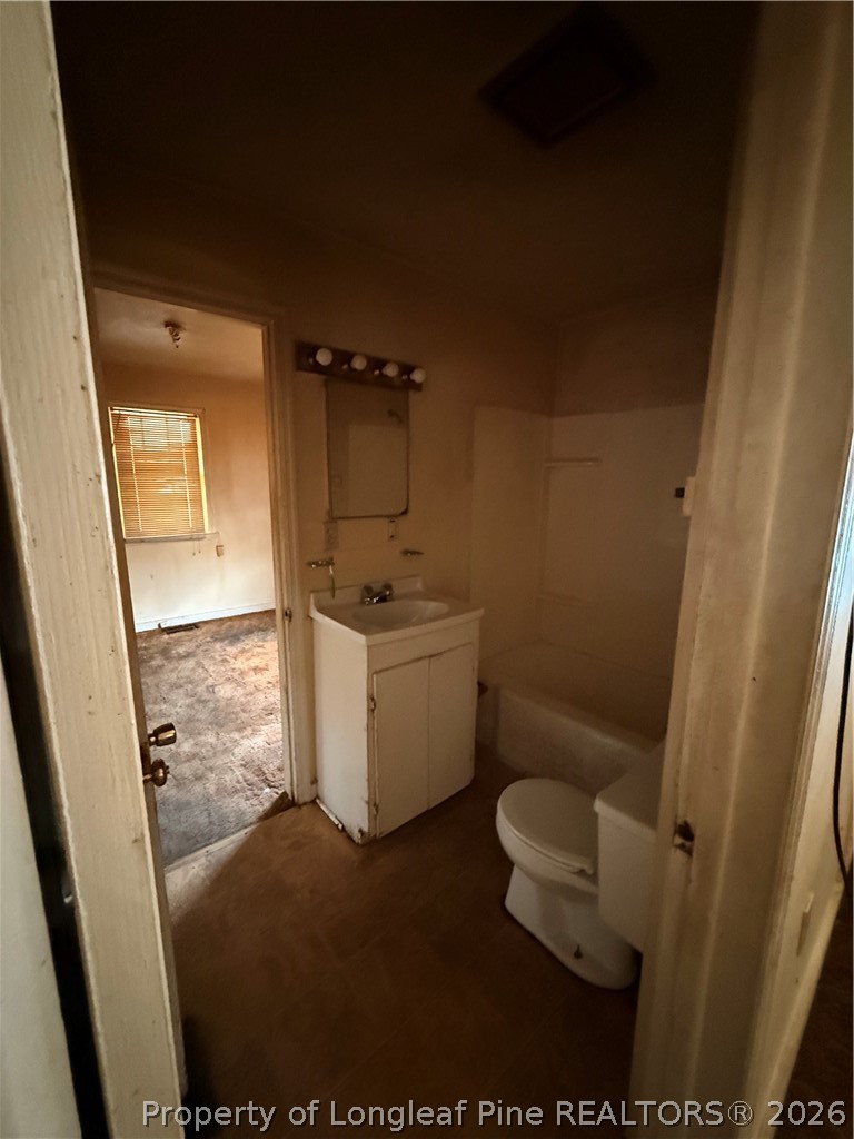 1121 Turnpike Road Fayetteville, NC 28305 - Photo 8 of 10