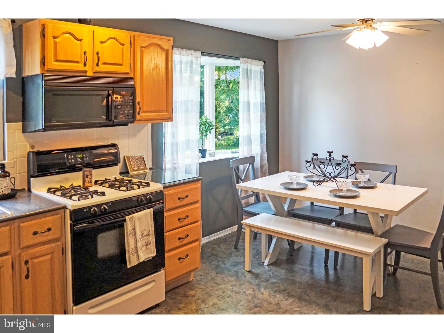 1114 Providence Road Secane, PA 19018 - Photo 9 of 24 Kitchen