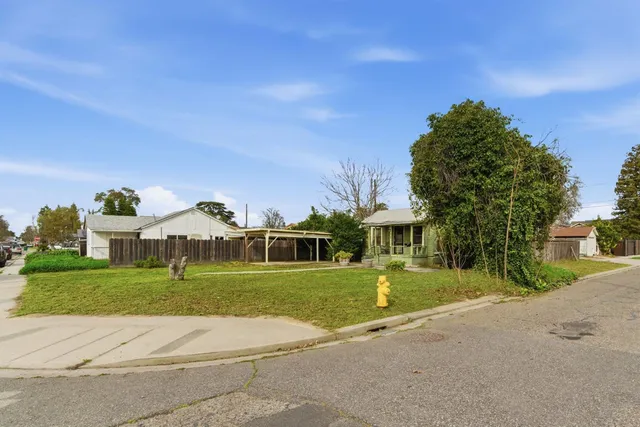 $250,000 | 205 3rd Street, Ripon, CA 95366