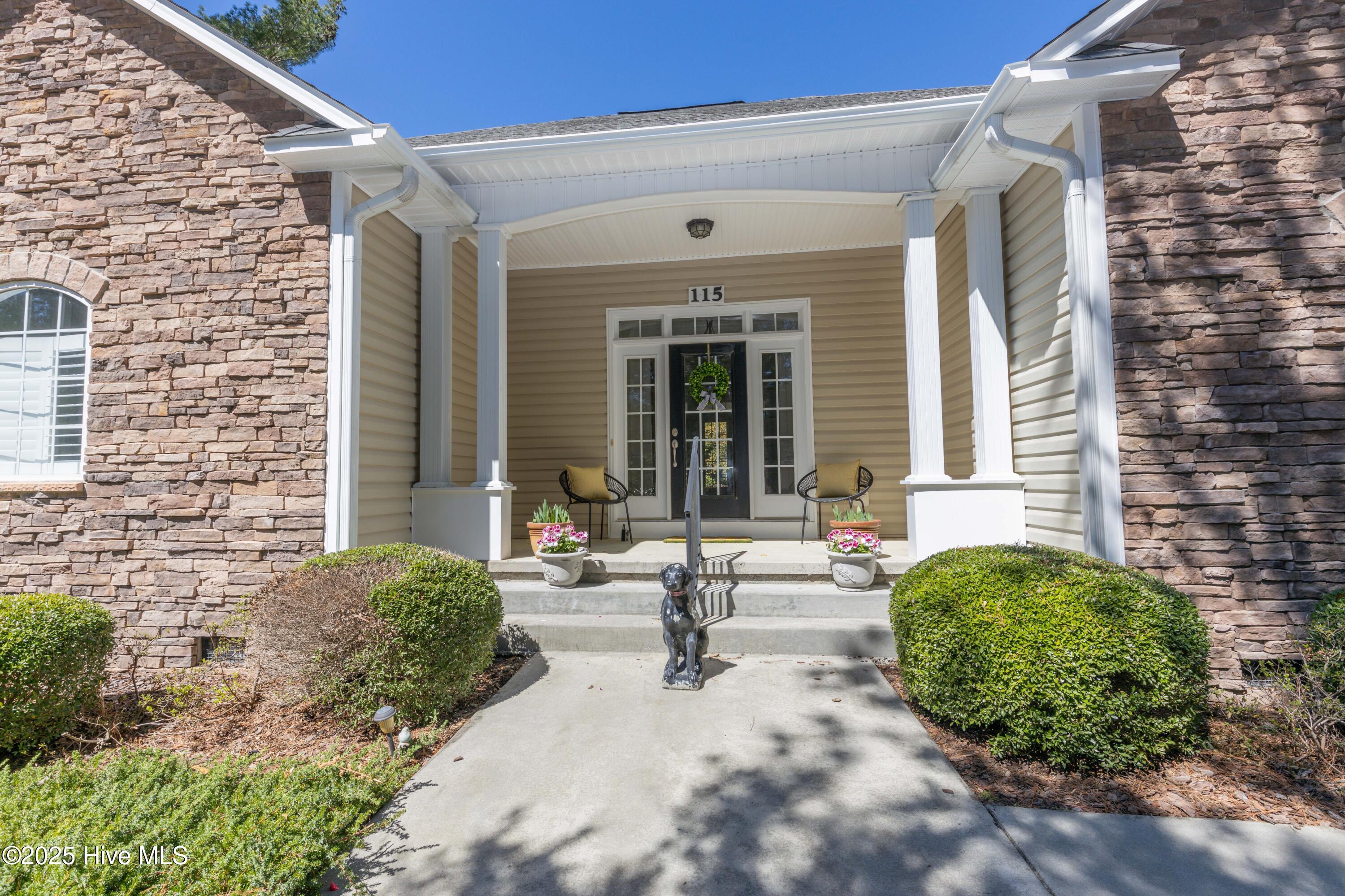 115 Oakmont Circle Pinehurst, NC 28374 - Photo 5 of 65 115 Oakmont Cir-709