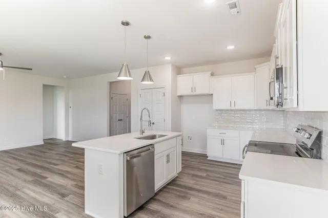 $329,950 | 104 Bella Place, La Grange, NC 28551