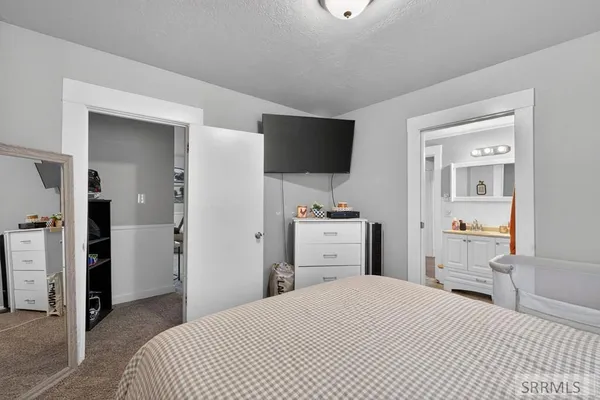 $1,700 | 337 North Johnson Avenue, Pocatello, ID 83204
