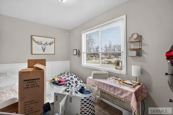 $1,700 | 337 North Johnson Avenue, Pocatello, ID 83204