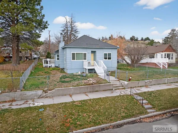 $1,700 | 337 North Johnson Avenue, Pocatello, ID 83204
