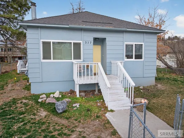 $1,700 | 337 North Johnson Avenue, Pocatello, ID 83204