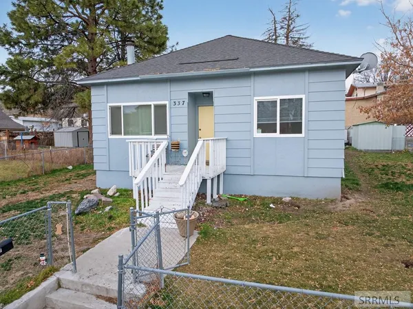 $1,700 | 337 North Johnson Avenue, Pocatello, ID 83204