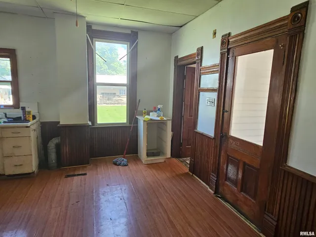 $55,000 | 75 North Co Road 830, Mendon, IL 62351