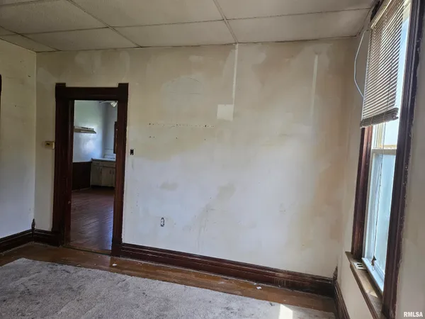 $49,000 | 75 North Co Road 830, Mendon, IL 62351