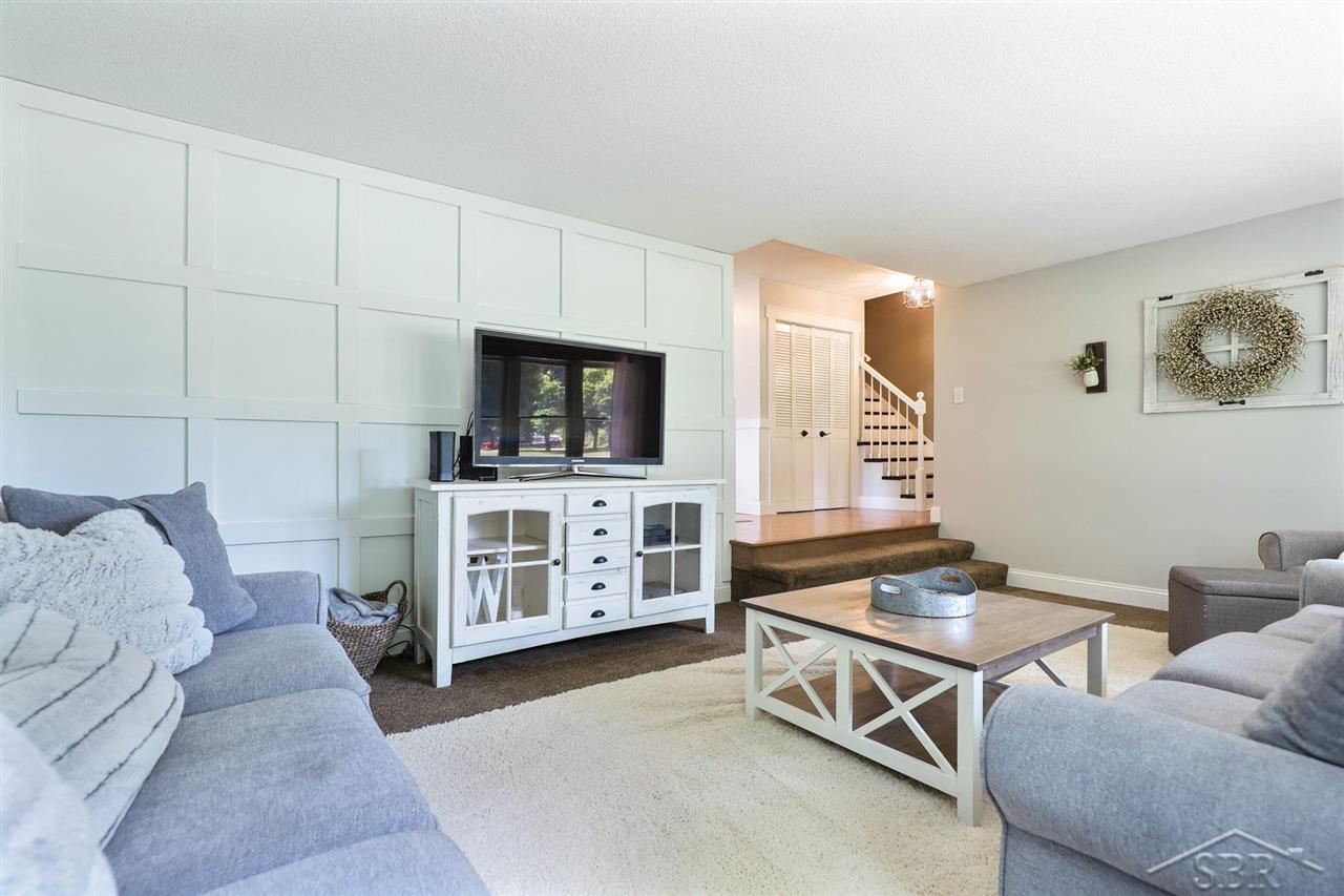 3875 Hackett Road Saginaw, MI 48603 - Photo 10 of 65 50078906-9.JPG