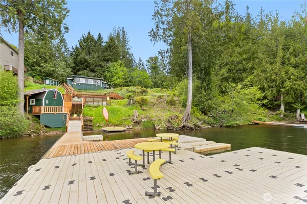$650,000 | 18545 West Big Lake Boulevard, Mount Vernon, WA 98274