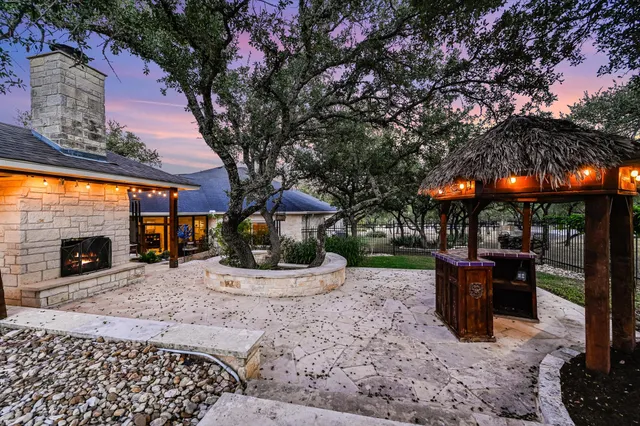 $1,125,000 | 786 Ranchers Club Lane, Driftwood, TX 78619