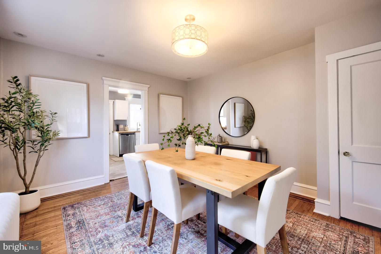 576 Barrett Avenue Haverford, PA 19041 - Photo 4 of 31