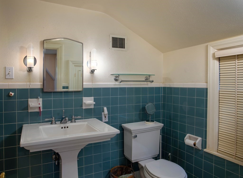 11 Langworthy Road Northampton, MA 01060 - Photo 23 of 33 Gallery Image 23