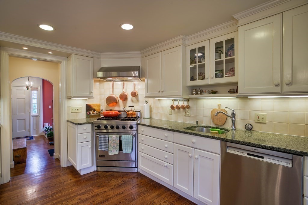 11 Langworthy Road Northampton, MA 01060 - Photo 7 of 33 Gallery Image 7
