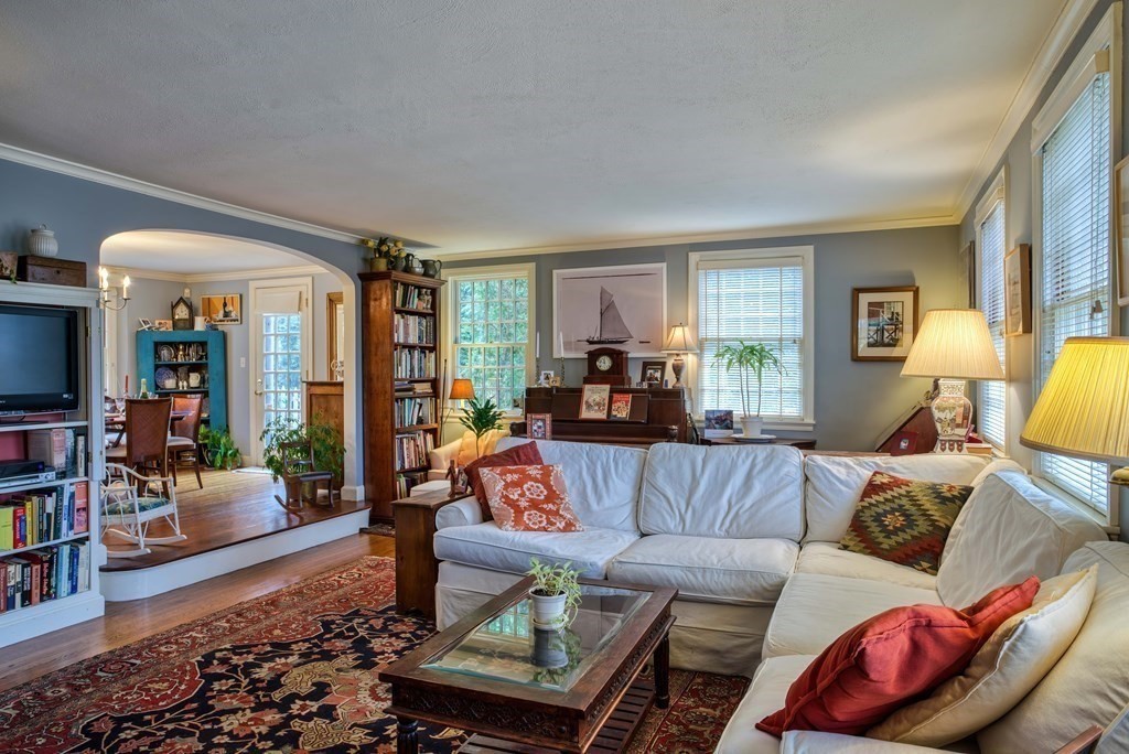 11 Langworthy Road Northampton, MA 01060 - Photo 10 of 33 Gallery Image 10