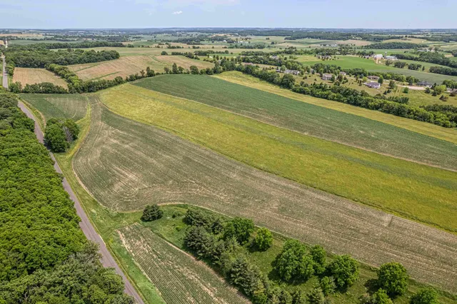 $450,000 | Lot 17 19.14 Acres Hefty, Monticello, WI 53570
