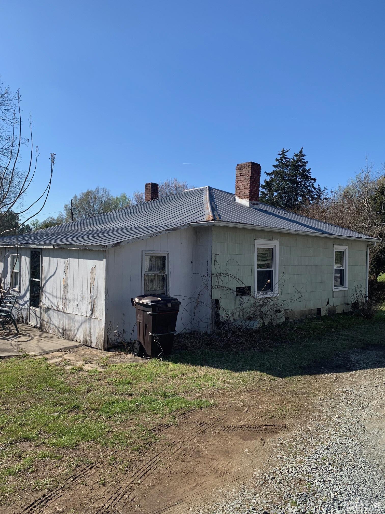 129 Puryear Street Roxboro, NC 27573 - Photo 5 of 16 Gallery Image 5