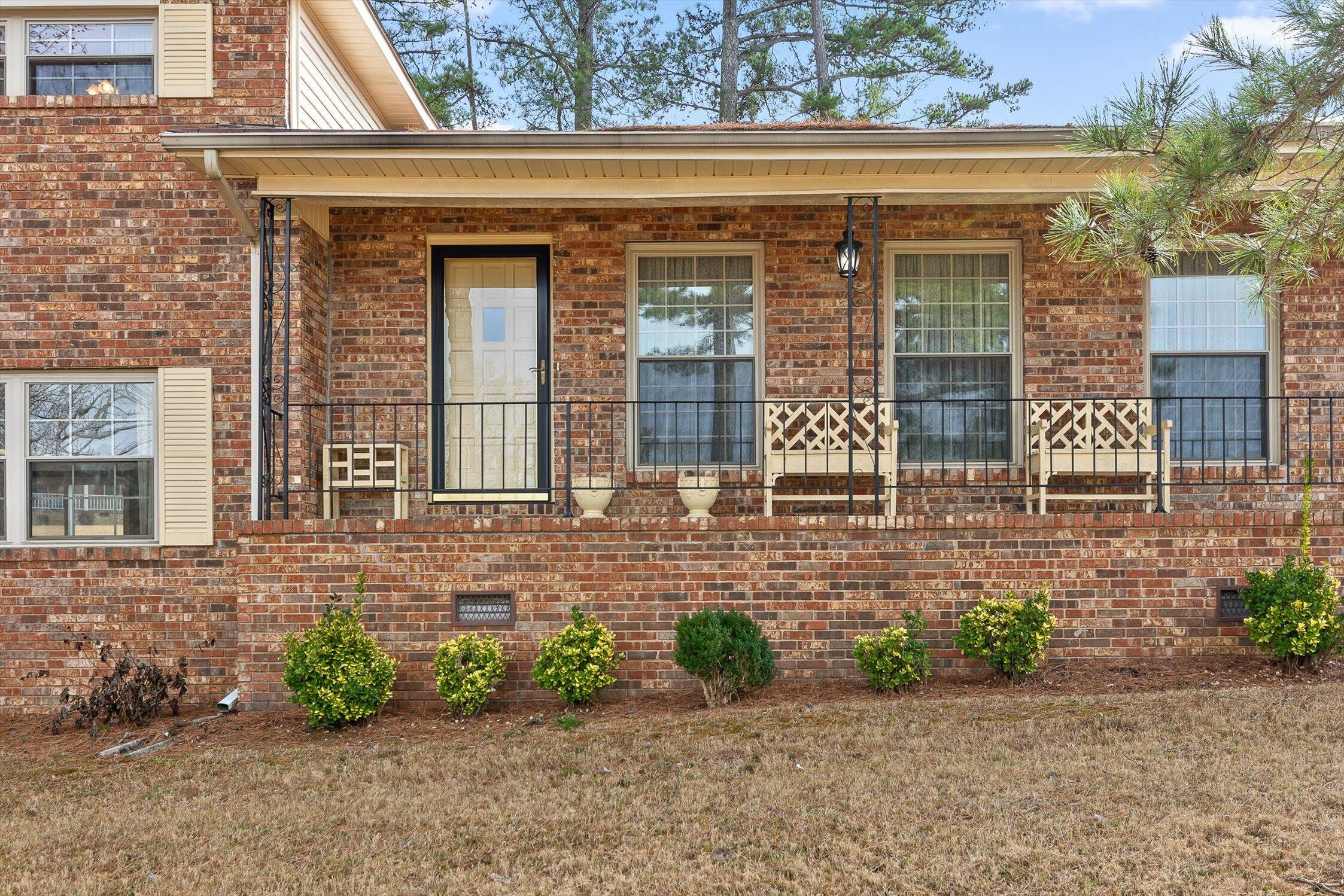 2104 Crown Ct Lane Chattanooga, TN 37421 - Photo 2 of 29 Front Exterior