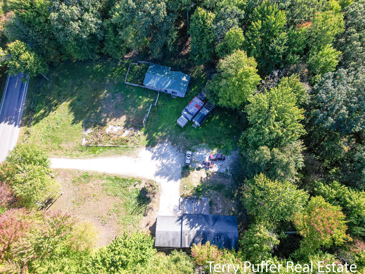 5245 South Brooks Road Fruitport, MI 49415 - Photo 29 of 31 DJI_0563