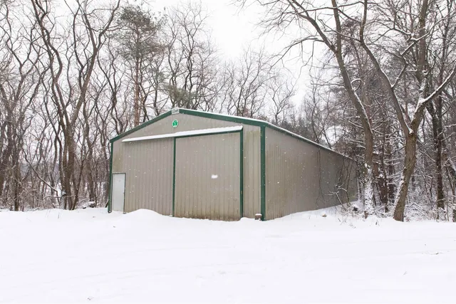 $385,000 | N1545 4th, Coloma, WI 54930