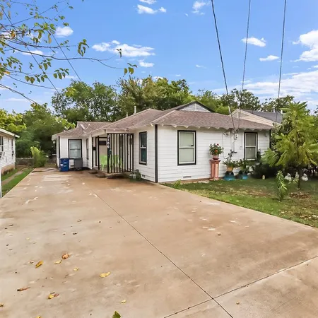 $1,450 | 1104 South Gilpin Avenue, Dallas, TX 75211