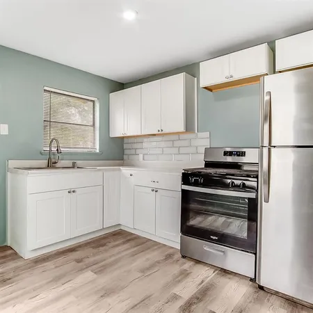 $1,450 | 1104 South Gilpin Avenue, Dallas, TX 75211