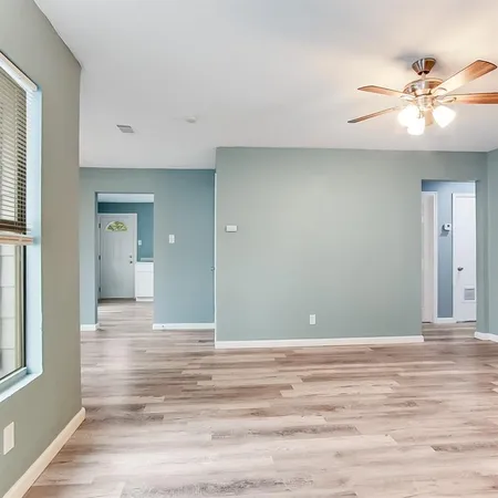 $1,450 | 1104 South Gilpin Avenue, Dallas, TX 75211