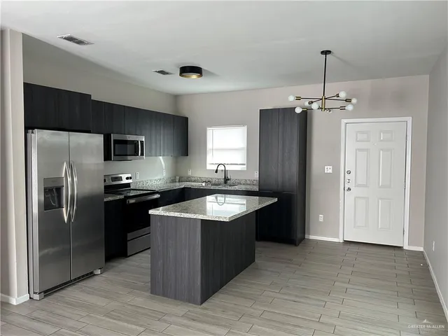 $1,200 | 5701 Swallow Avenue, Unit 2, Mission, TX 78573