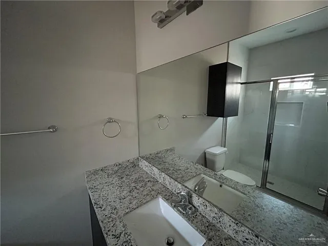 $1,200 | 5701 Swallow Avenue, Unit 2, Mission, TX 78573