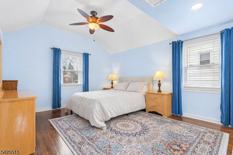 57 Sherwood Road Springfield, NJ 07081 - Photo 17 of 33