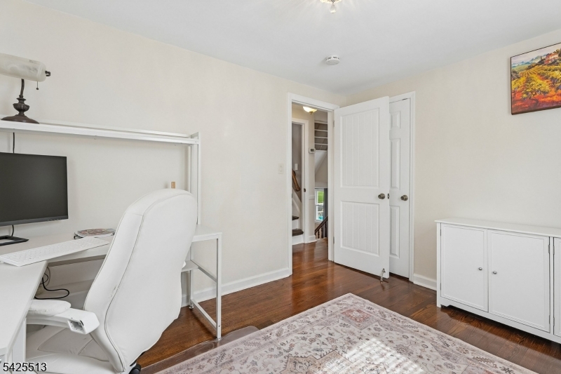 57 Sherwood Road Springfield, NJ 07081 - Photo 20 of 33