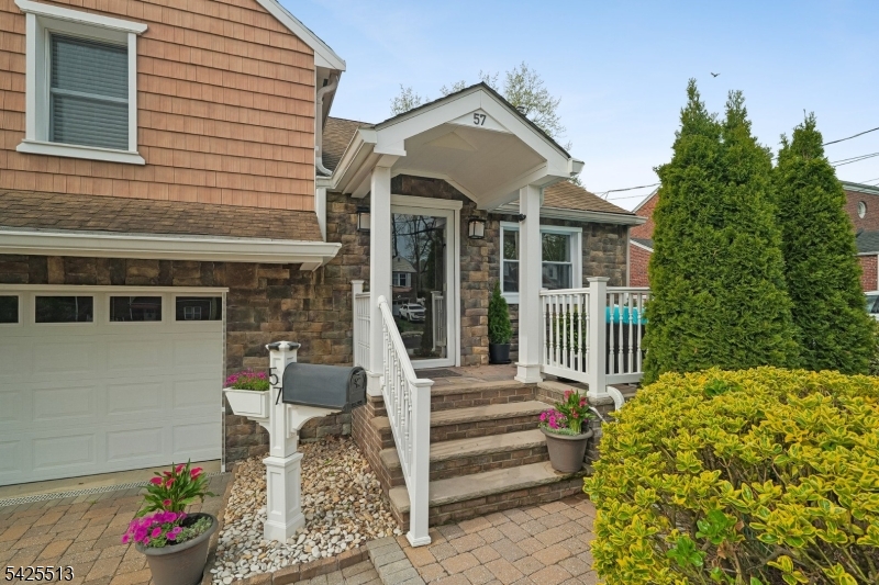 57 Sherwood Road Springfield, NJ 07081 - Photo 28 of 33