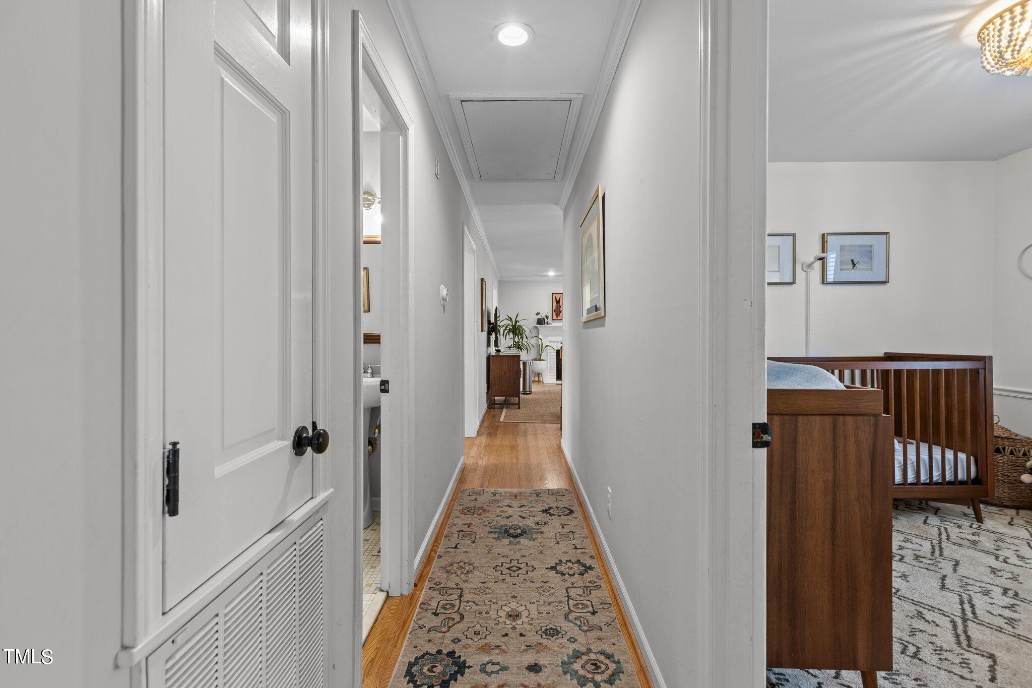 313 Glen Valley Road Raleigh, NC 27609 - Photo 15 of 49 29-web-or-mls-IMGL1708