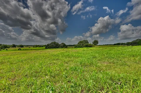 $1,150,000 | 1552 Holub Road, Schulenburg, TX 78956