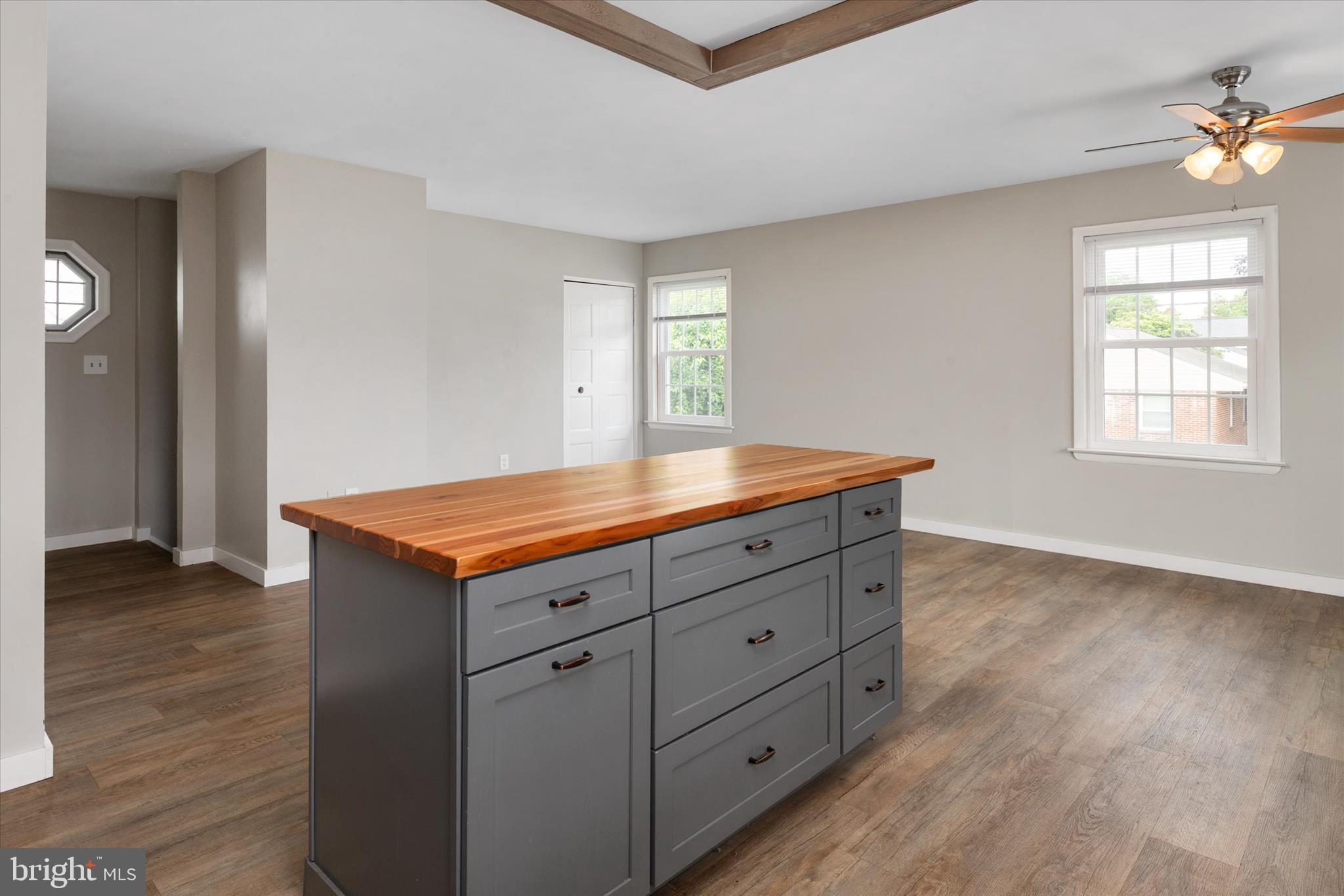 169 Roland Road Pasadena, MD 21122 - Photo 21 of 35