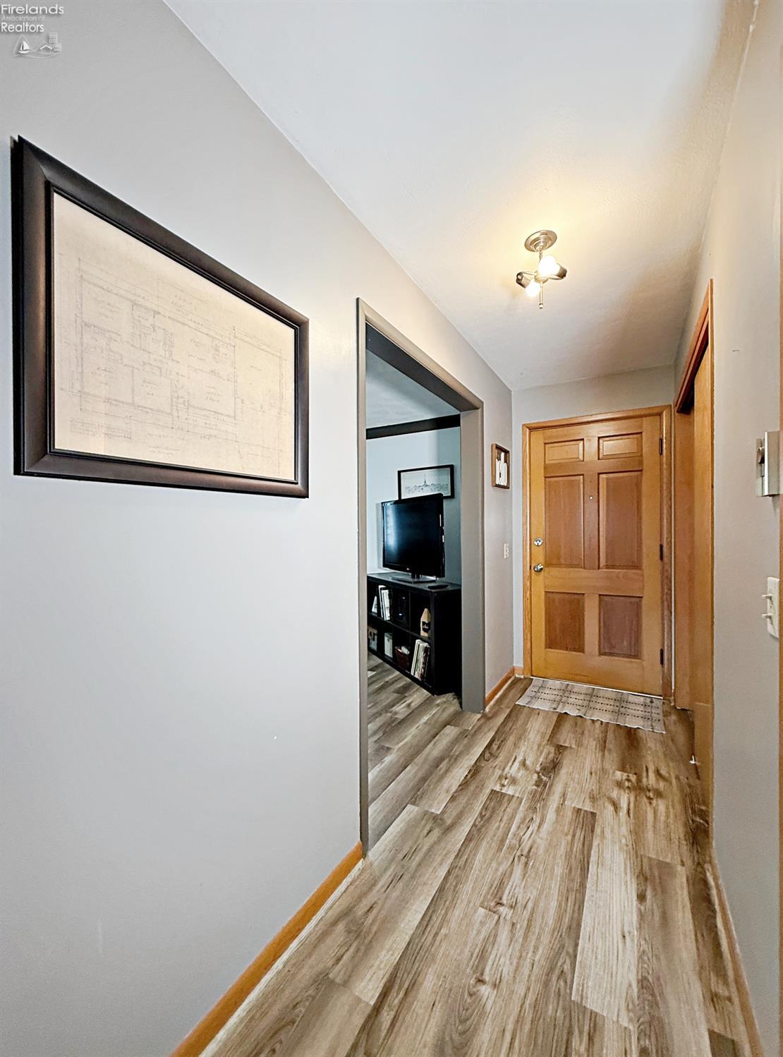317 Mohican Road Findlay, OH 45840 - Photo 3 of 25 Gallery Image 3