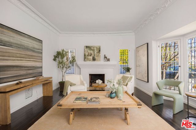 $1,795,000 | 1663 South Genesee Avenue, Los Angeles, CA 90019