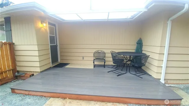 $1,750 | 283 North Maple Street, Camano Island, WA 98282