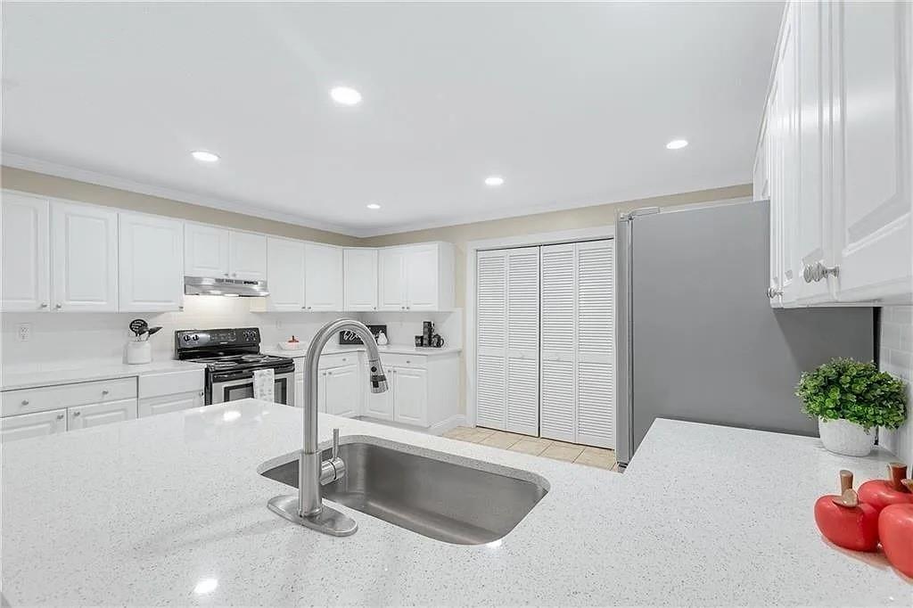 1450 Graham Street Southwest Atlanta, GA 30310 - Photo 13 of 23