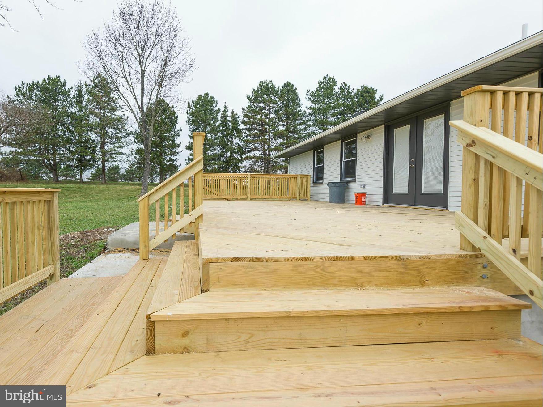 2820 Mayberry Road Westminster, MD 21158 - Photo 28 of 30 Deck