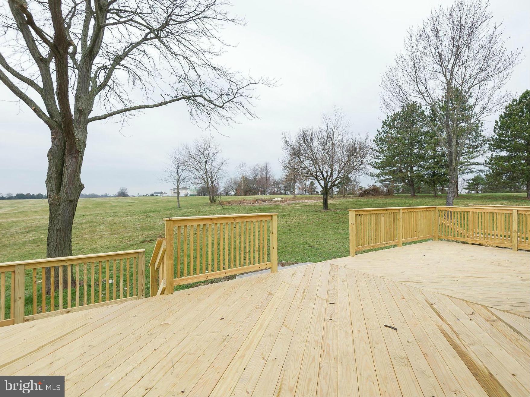 2820 Mayberry Road Westminster, MD 21158 - Photo 29 of 30 Deck & View