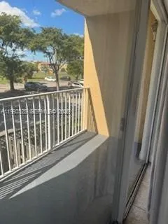 $1,900 | 4800 Northwest 79th Avenue, Unit 207, Doral, FL 33166