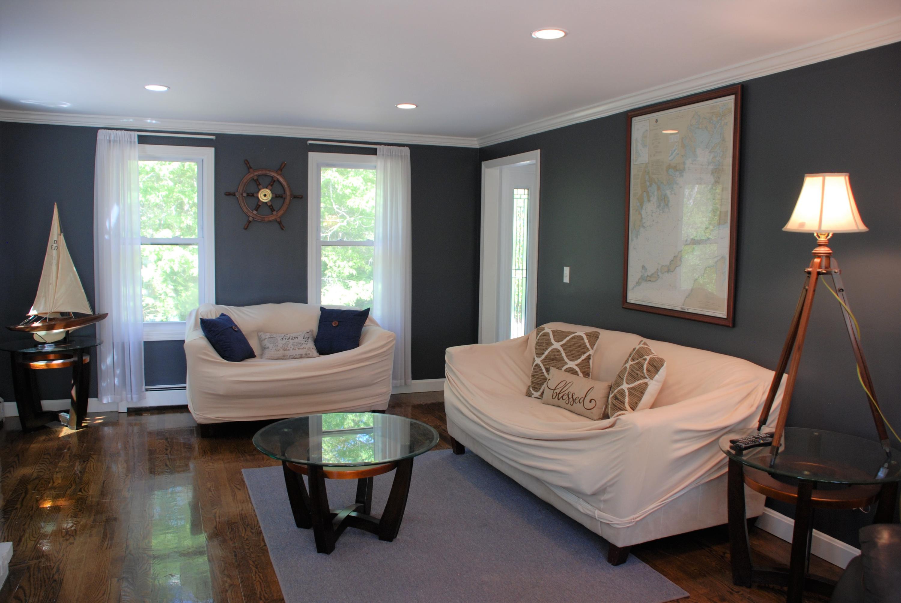 39 Arnold Road Forestdale, MA 02644 - Photo 5 of 30 DSC_0091