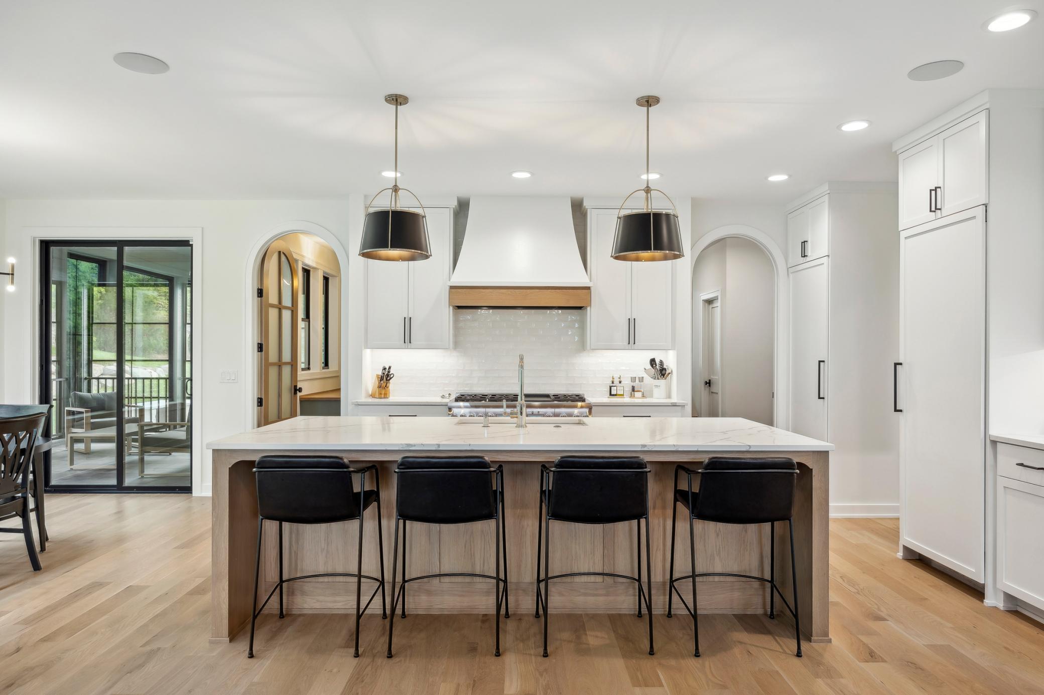 18540 Azure Road Wayzata, MN 55391 - Photo 3 of 6