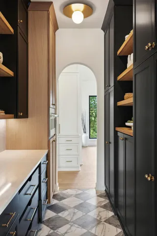 $2,195,000 | 18540 Azure Road, Wayzata, MN 55391